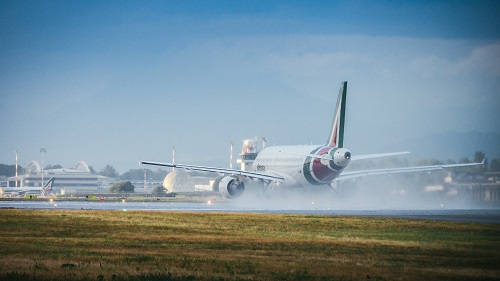 airplanes ready to take off at milan linate2 - Copy