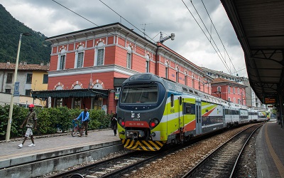 Como rail