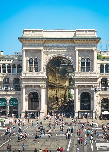 Piazza Duomo, Italy-16