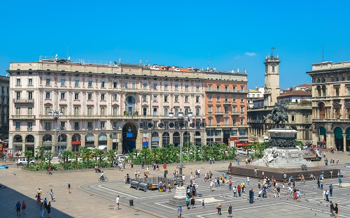 Piazza Duomo, Italy-18