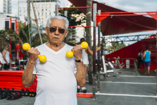 Photo-shoot: Older Couple&nbsp;Exercising