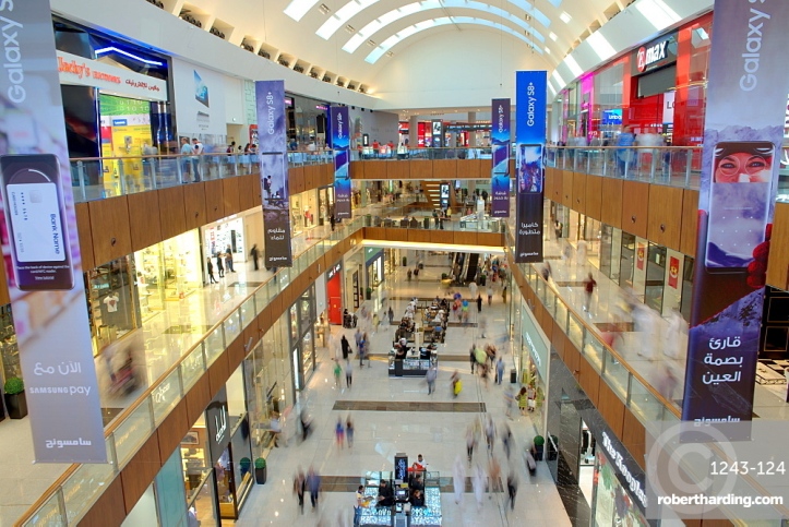 Dubai Mall, the largest shopping mall in the world with 1200 shops, part of the Burj Khalifa complex, Dubai, UAE