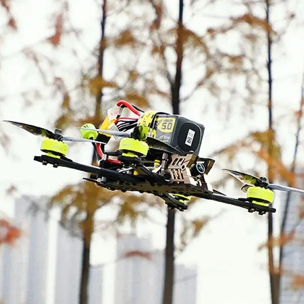 Beginner Tips to Piloting a FPV Drone – Guest-Post by&nbsp;MEPS